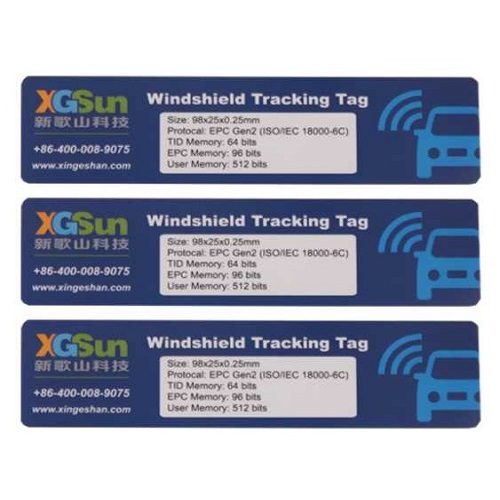 Windshield UHF RFID tag · 70×25 mm (RT-S112)