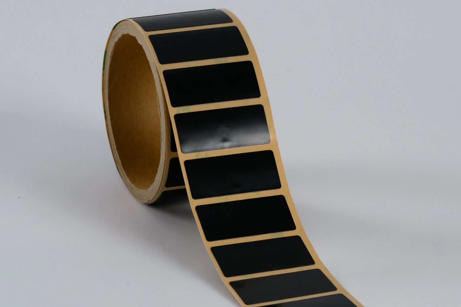 3M Adhesive UHF RFID label · 65×35 mm · NXP UCODE 8 (RT-L135)