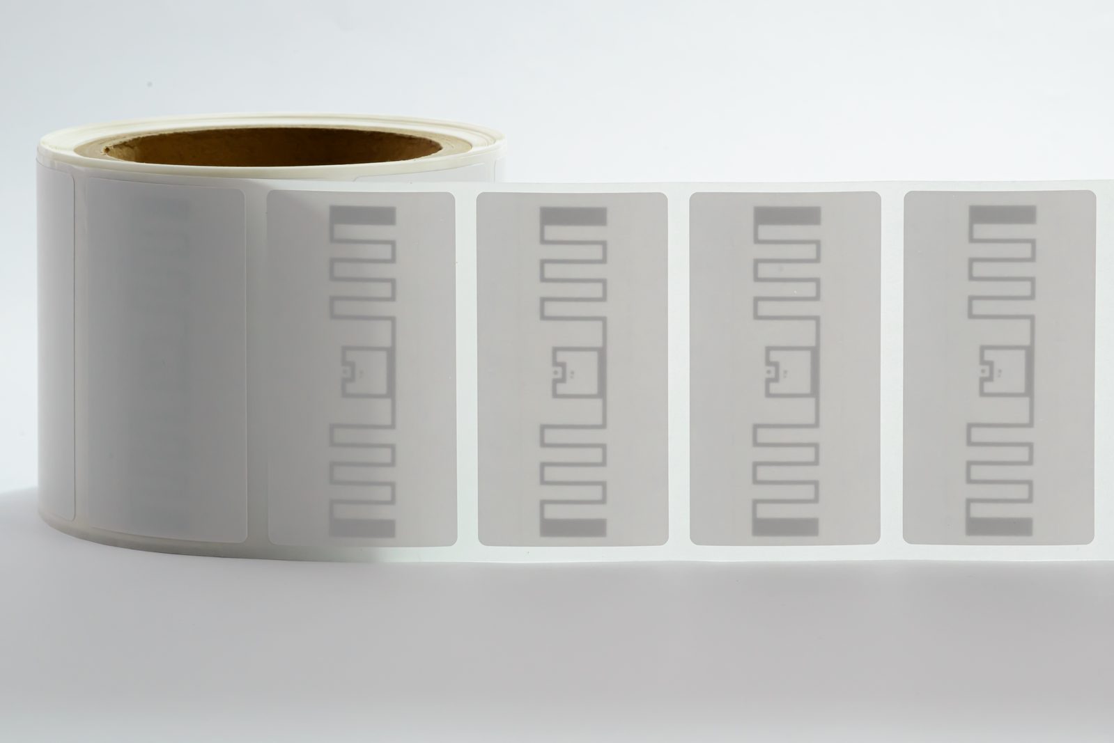 UHF RFID label · 75×40 mm (RT-L125)