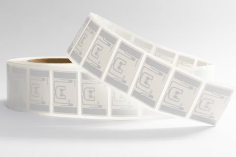 Apparel UHF RFID label · 57×38 mm · NXP UCODE 9 (RT-L130)